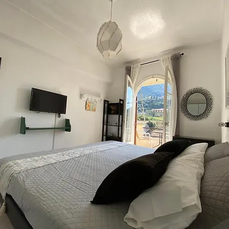 Olive With Mountain View&private Parking