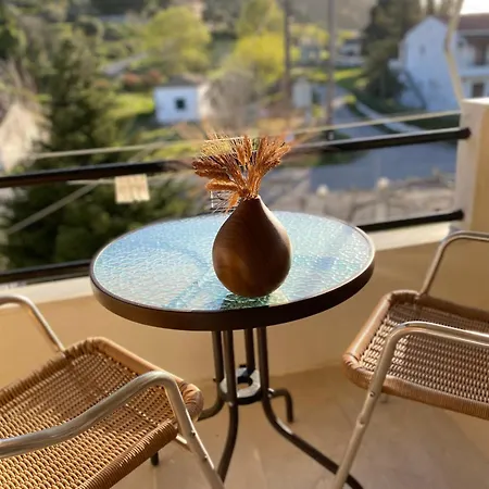 Olive With Mountain View&private Parking